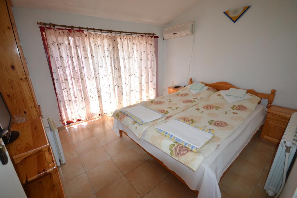 Guest House Olimpia Sozopol Værelse billede